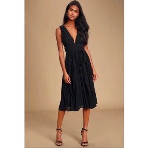 Lulu's | Deep V-Neck Sleeveless Perfect Storm Black Pleated Midi Dress